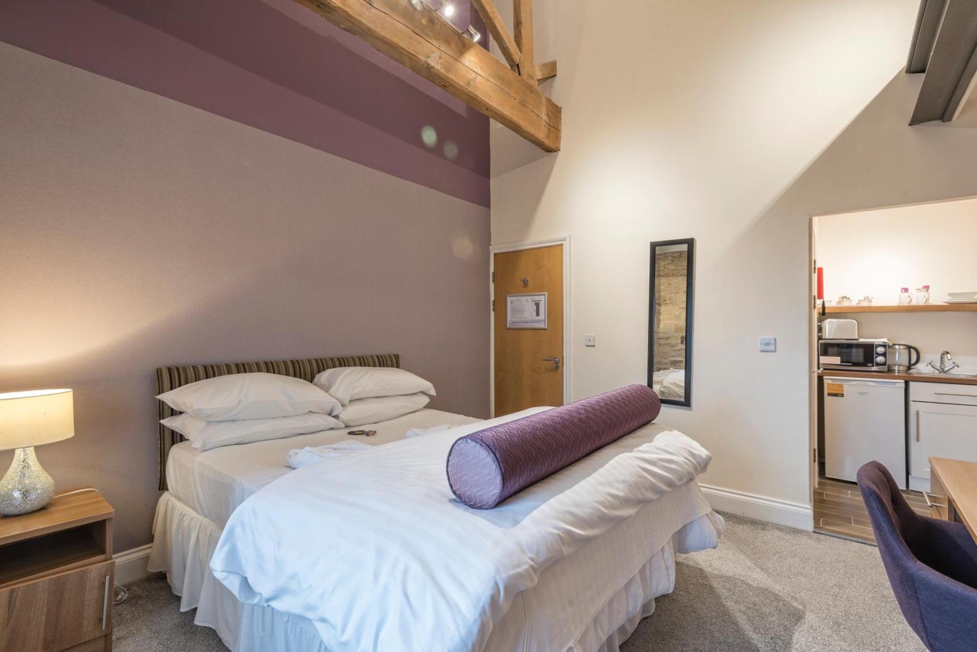 Heritage Serviced Suites - Serviced Apartments Huddersfield Chambre photo